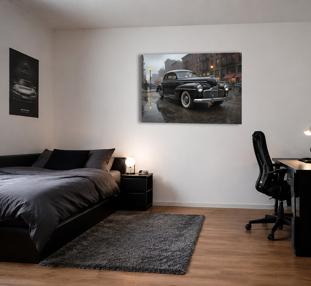 Wandbild Oldtimer Schwarzer Coupé Film Noir Regennacht New York Kopfsteinpflaster Kunstdruck auf Leinwand